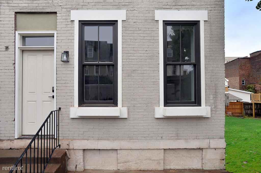 1715 Locust St #2 - Photo 2 of 22