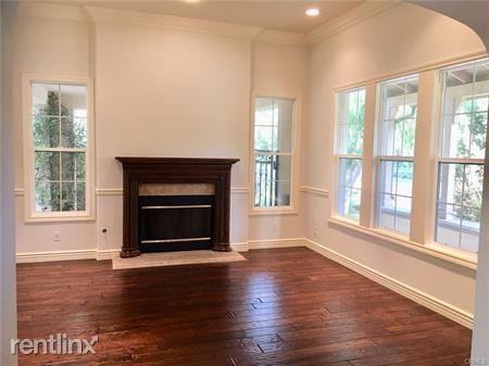 31 Harcourt - Photo 2 of 15