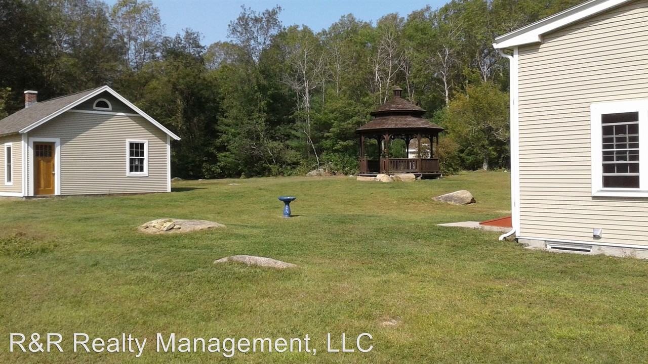 93 Richardson St - Photo 2 of 9