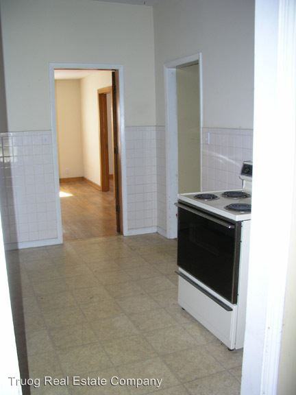 2209 W 47th Terrace - Photo 2 of 5