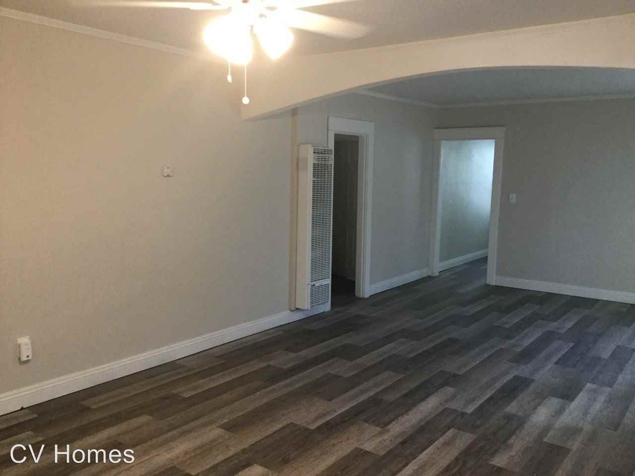 1201 W King St - Photo 3 of 17