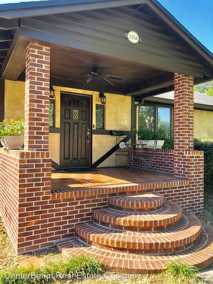 1258 Monterey St - Photo 2 of 29