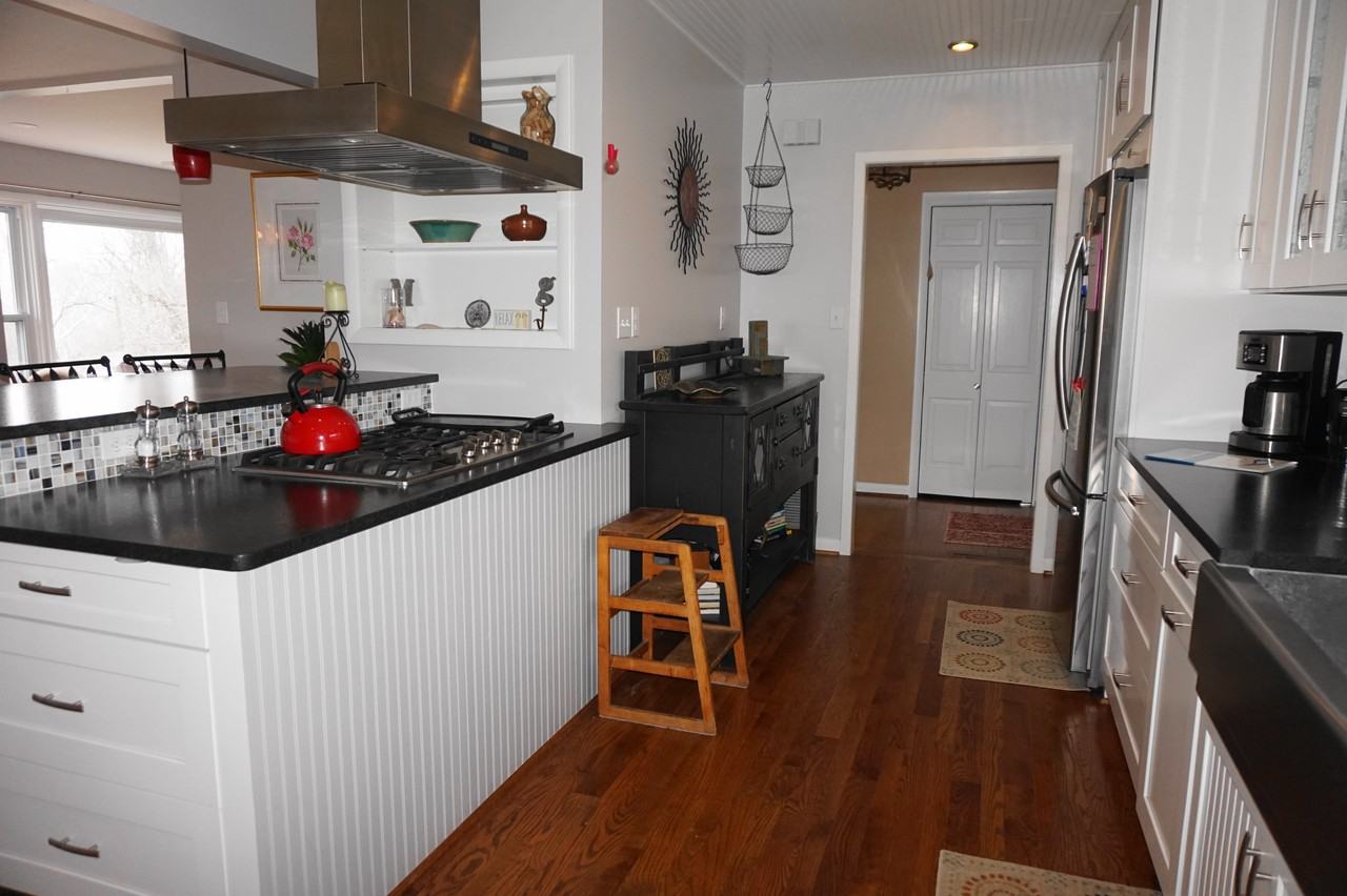 13412 Cambria Farms Rd - Photo 3 of 33