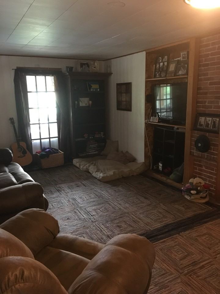 791 Sebago Rd - Photo 3 of 8