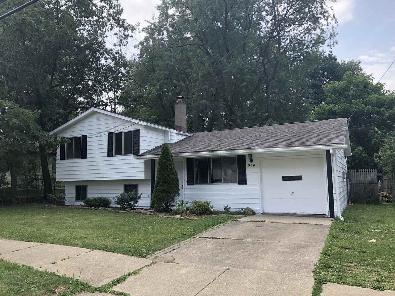 980 Independence Ave - Photo 3 of 17