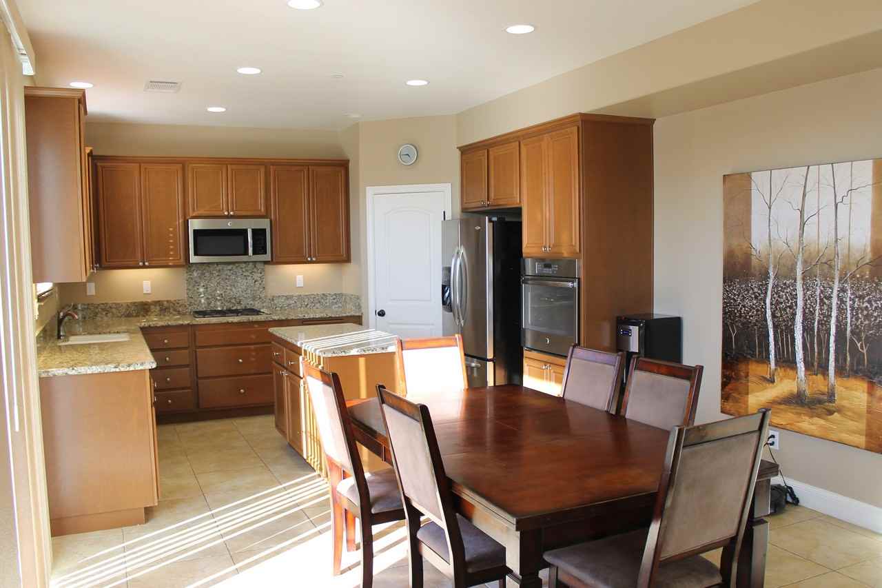 726 Carina Dr - Photo 2 of 28