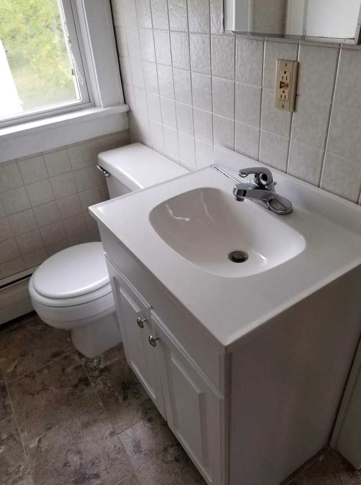 12 Penrose St - Photo 3 of 8