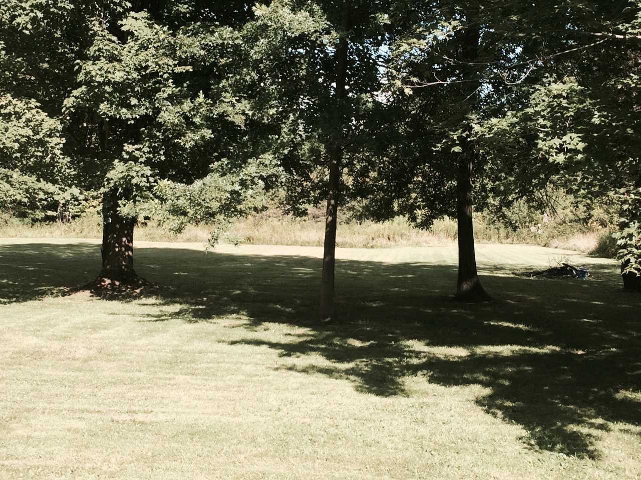 1910 Warner Rd NE - Photo 2 of 2