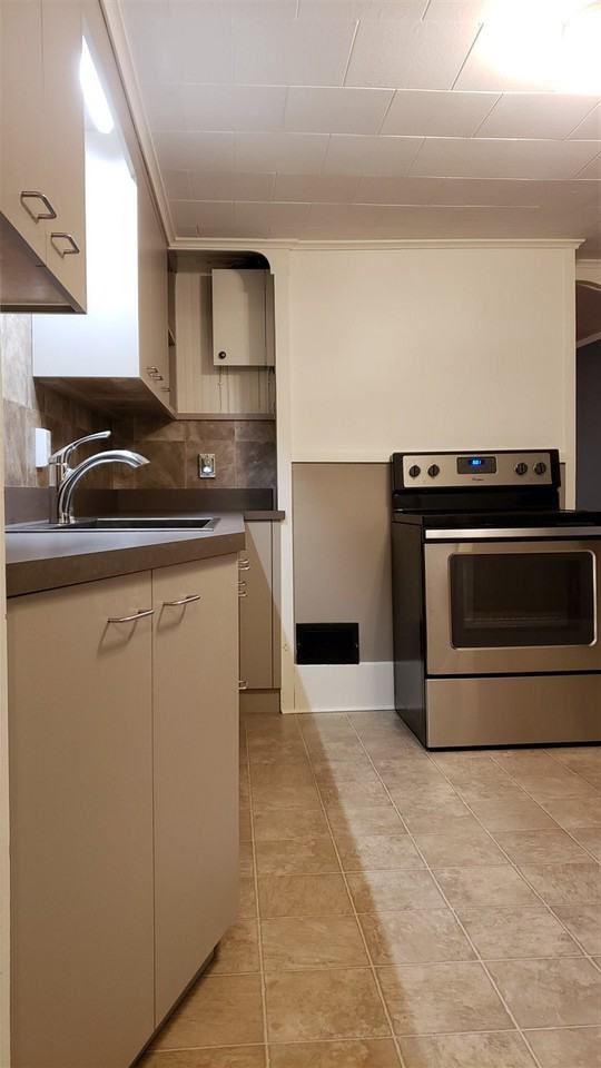 29 Forest St - Photo 2 of 22