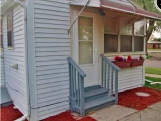 2801 Miller Ave - Photo 2 of 6