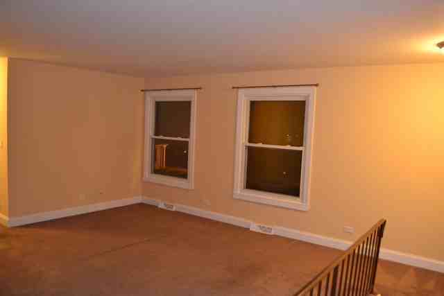 496 Darlene Ln #D - Photo 3 of 8
