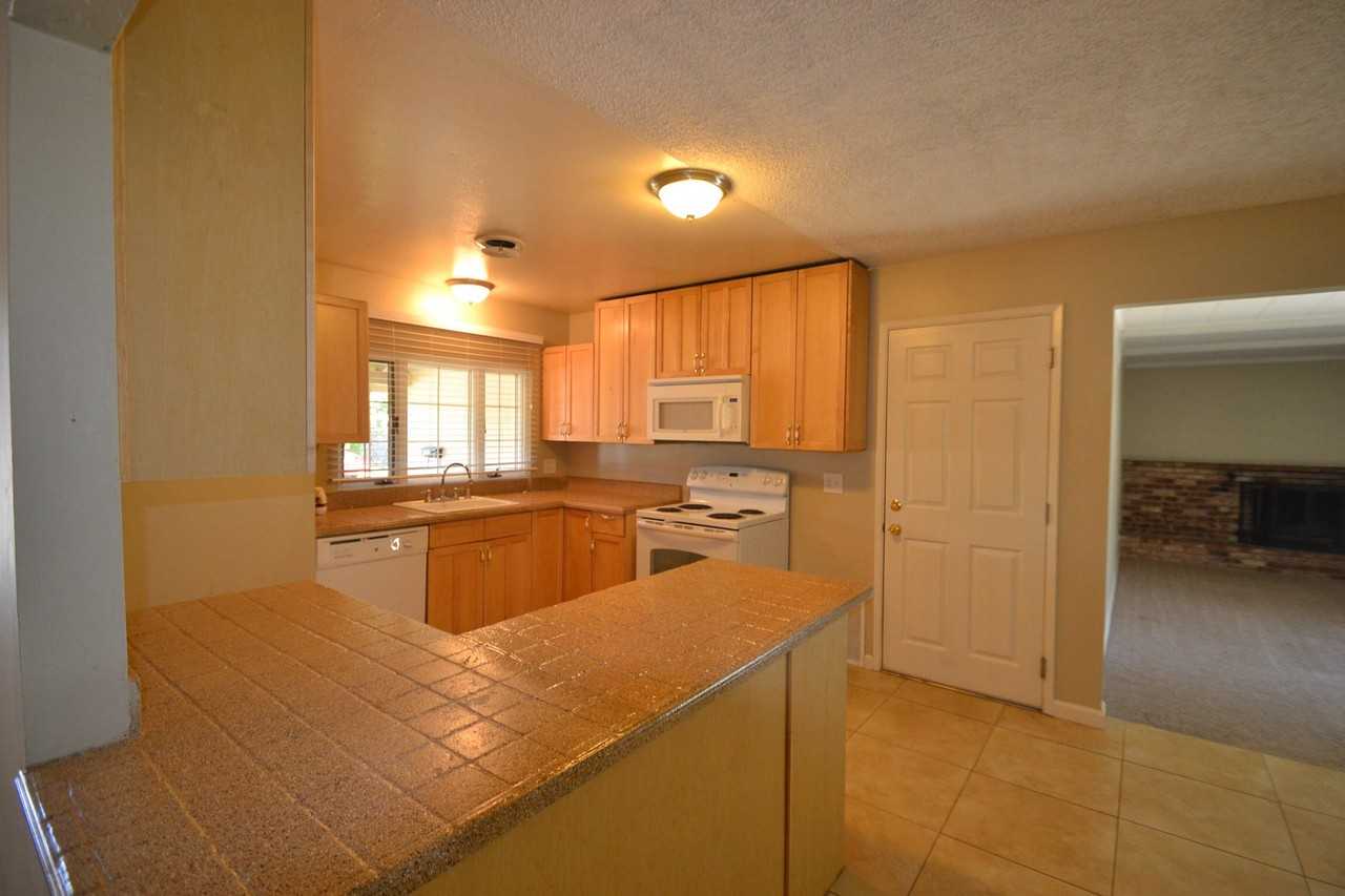 3361 Seaborg Way - Photo 3 of 15