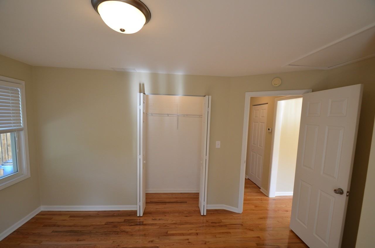 2509 Dora St - Photo 2 of 6