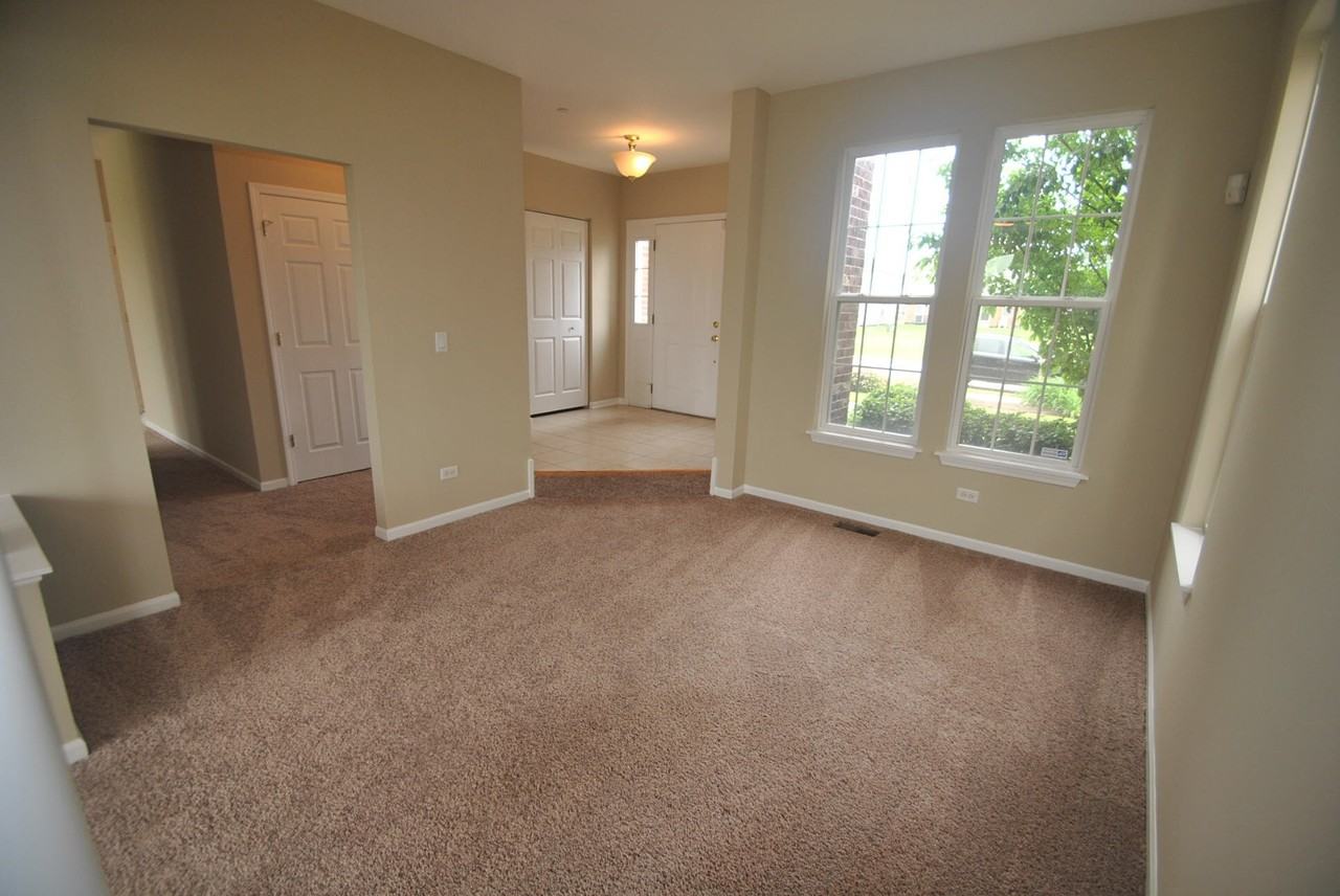 82 Stephens St - Photo 3 of 15