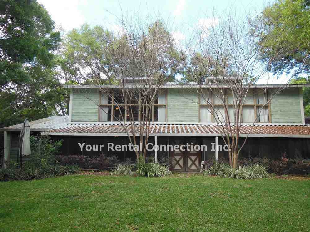 1342 Vista Pl - Photo 3 of 15