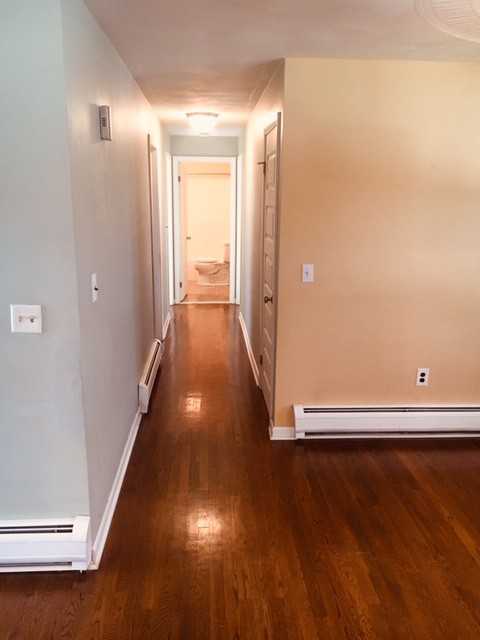 2226 Winfield Ave - Photo 3 of 9