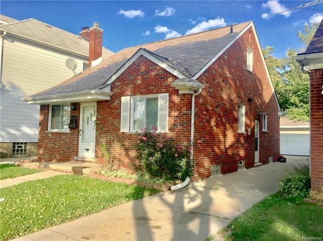 6416 Yinger Ave - Photo 2 of 13