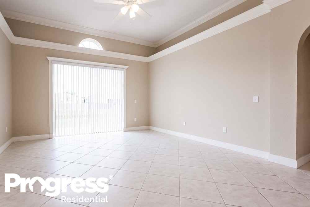 814 Terranova Rd - Photo 2 of 15