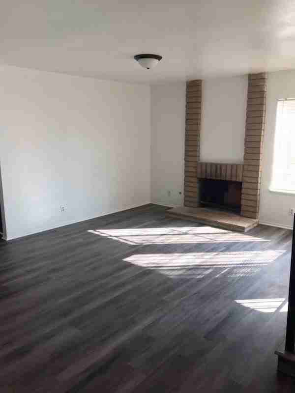 1101 Kipling Pl - Photo 2 of 8