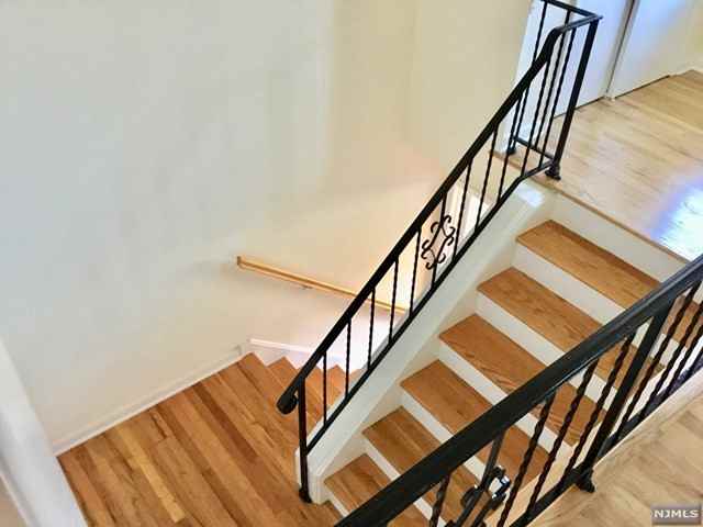 139 Cresskill Ave - Photo 2 of 19