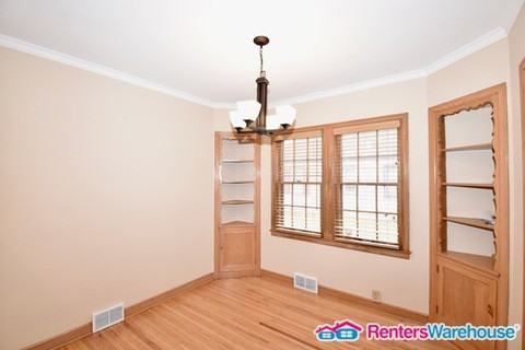 4919 S 34th Ave #2 - Photo 3 of 9