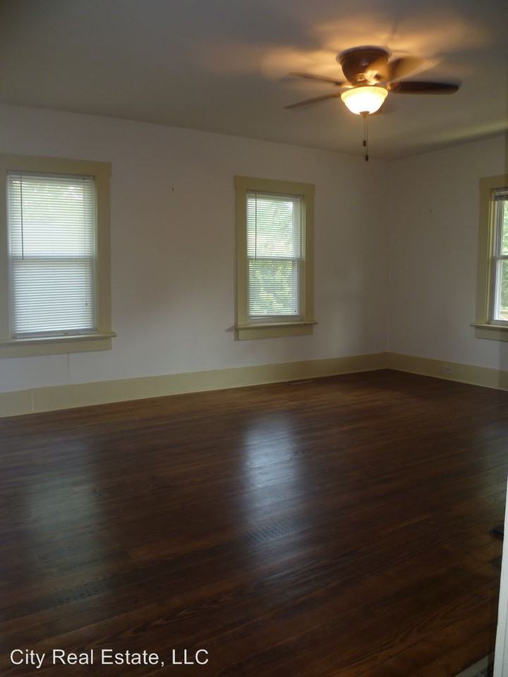 22 Rector St - Photo 3 of 9