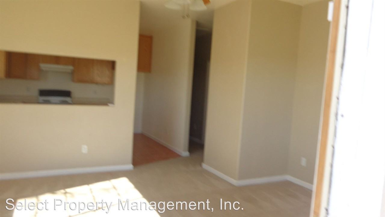 2497 Walnut Ave - Photo 2 of 6
