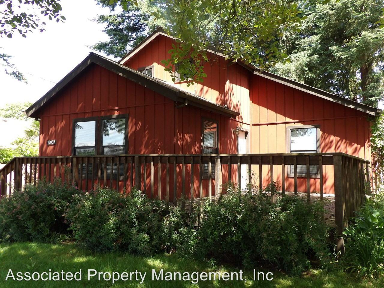 31035 NW Pacific St, North Plains, OR 97133 3 Bedroom Apartment for