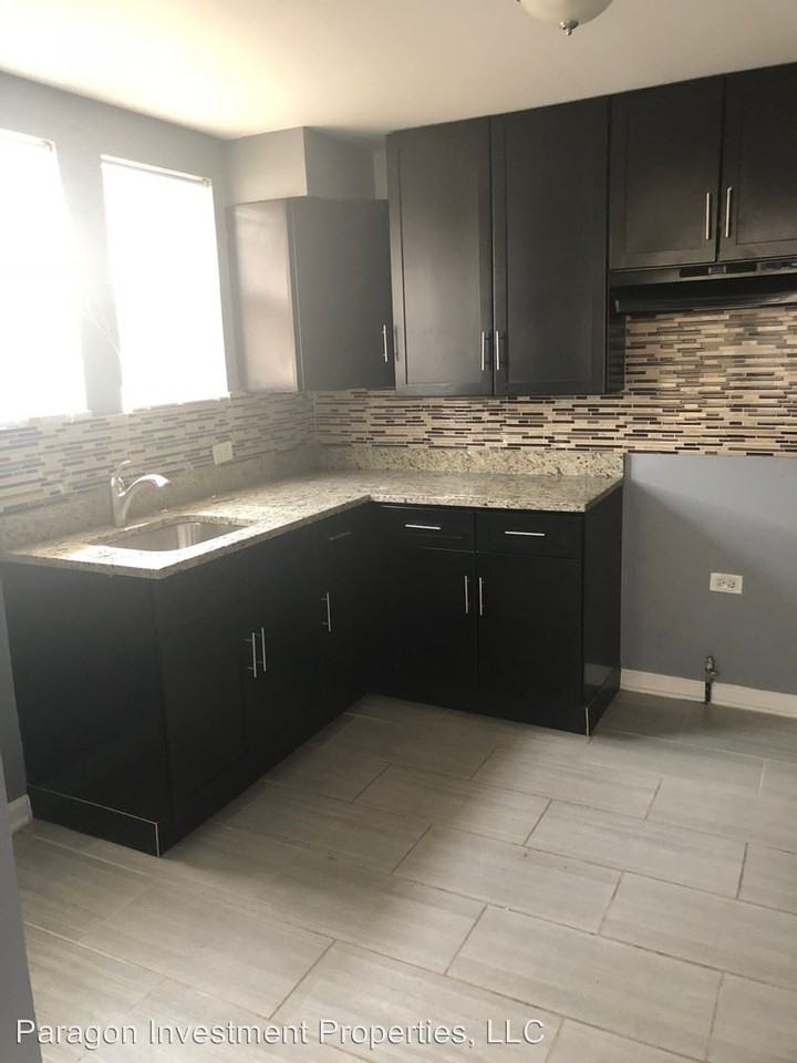 8756 S. Exchange Ave - Photo 2 of 6