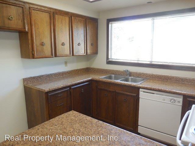 1180 Ruthie Ln - Photo 2 of 12