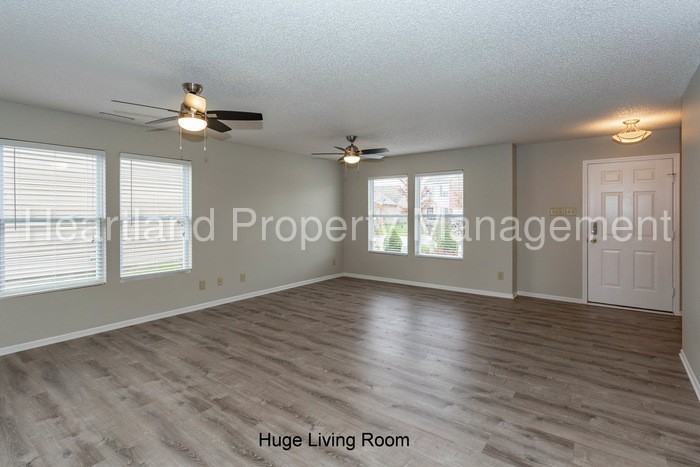 9580 W Quarter Moon Dr - Photo 2 of 41