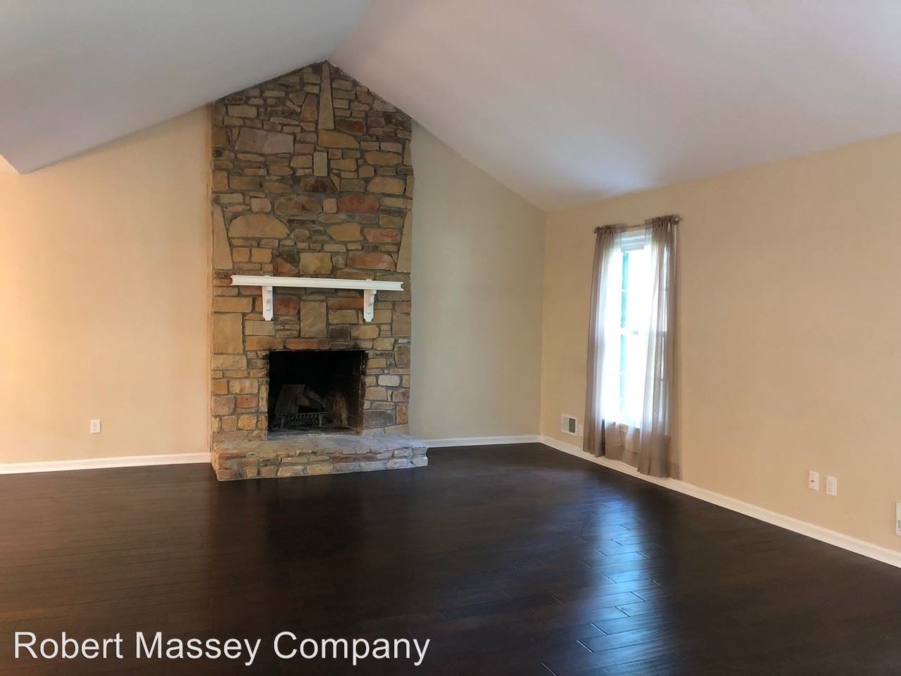 5306 Arrowshire Dr - Photo 3 of 19