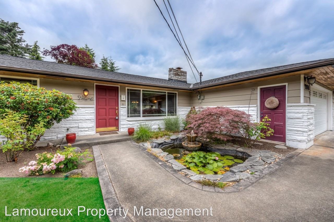 3201 56th St SW - Photo 2 of 28