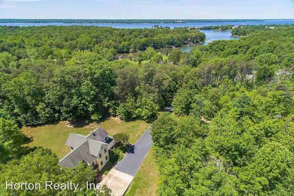 1200 Coster Rd - Photo 3 of 26