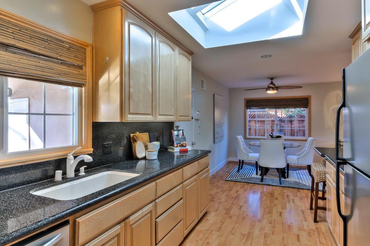 Harold Ave - Photo 3 of 9