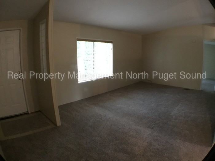 17832 433rd Ave SE - Photo 3 of 10