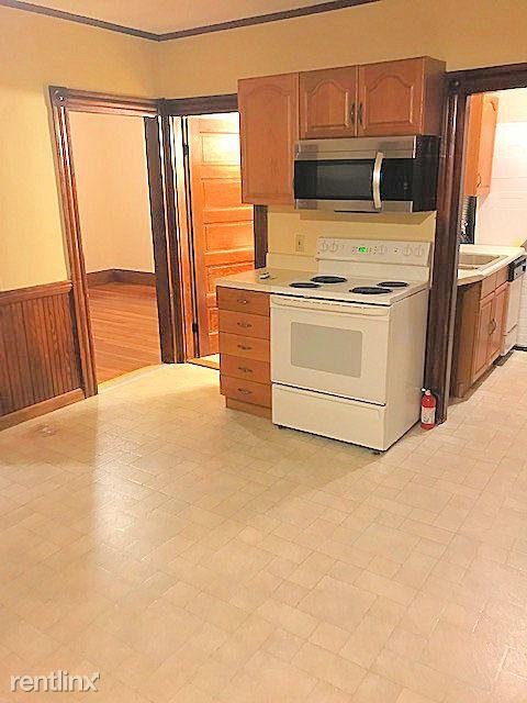 69 Grant St - Photo 2 of 11