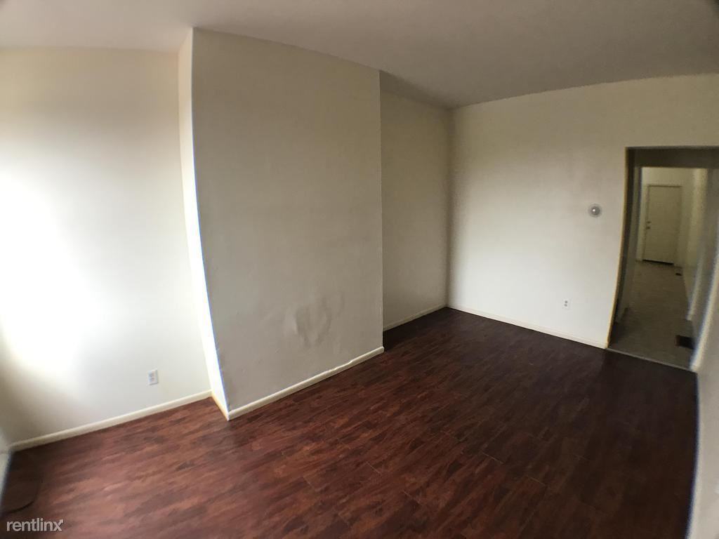 1 Rickenbach St - Photo 3 of 9