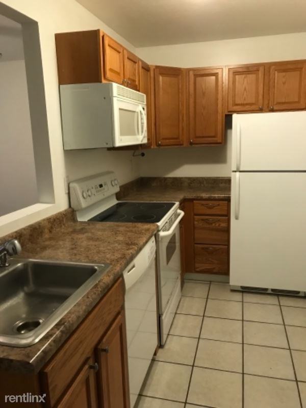 57 4th St - Photo 2 of 12