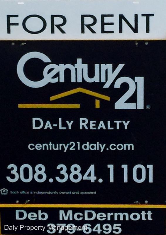 448 7th St - Photo 2 of 24