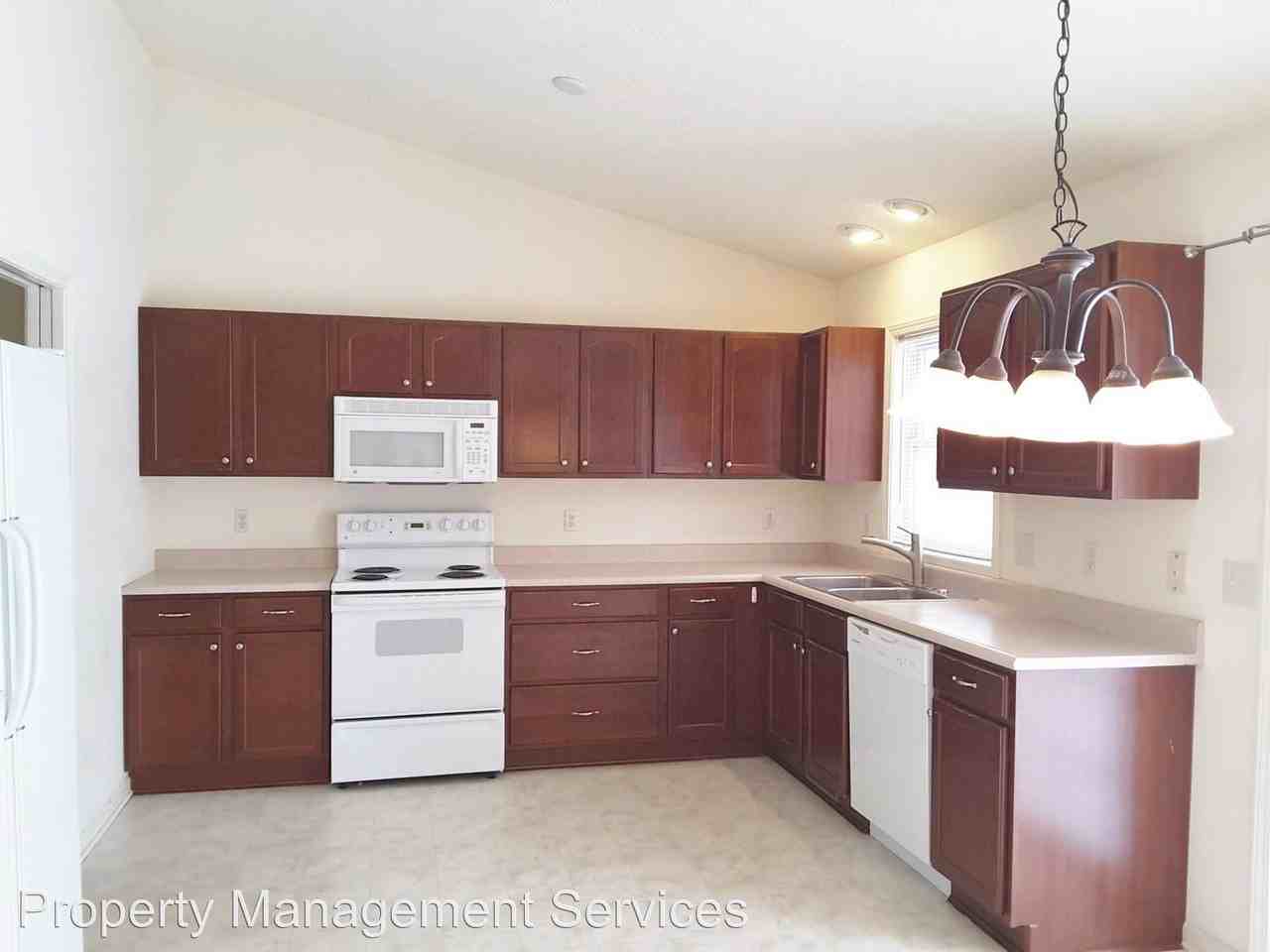 51140 Sussex Point Dr - Photo 2 of 25