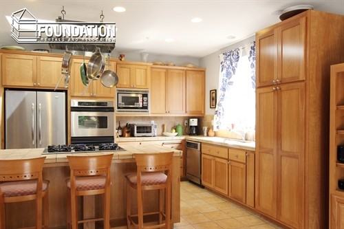 517 Sunnybrook Ln - Photo 2 of 18