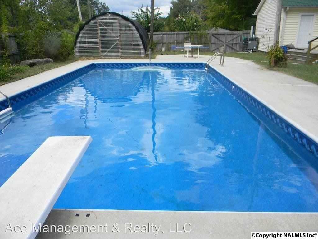 322 E Pike Rd - Photo 2 of 14