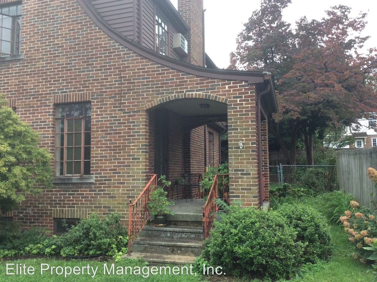 328 Old Garden Ln - Photo 3 of 27