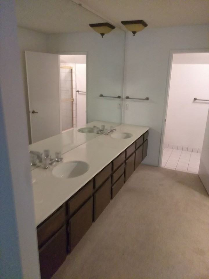 208 Dunbarton Cir - Photo 3 of 4