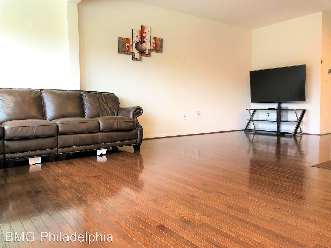 17 Jacob Way - Photo 3 of 14