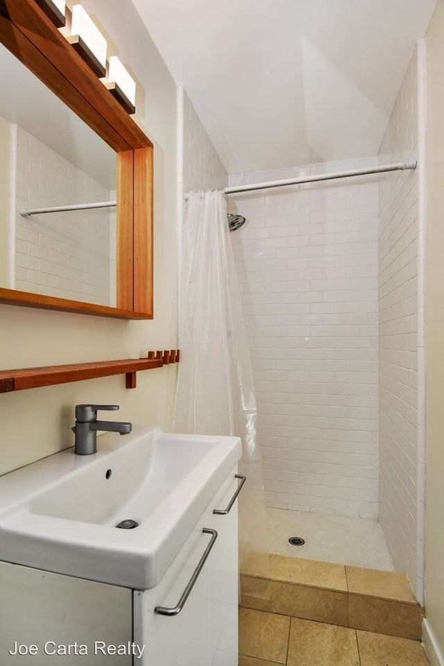 4722 Marlborough Dr - Photo 3 of 24