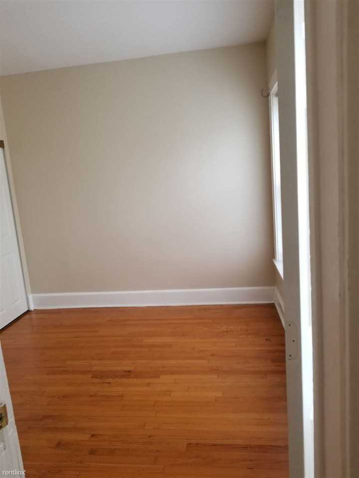 856 W Agatite Ave - Photo 3 of 10