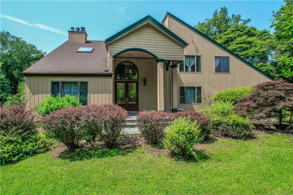 7 Orchard Hill Rd - Photo 3 of 36