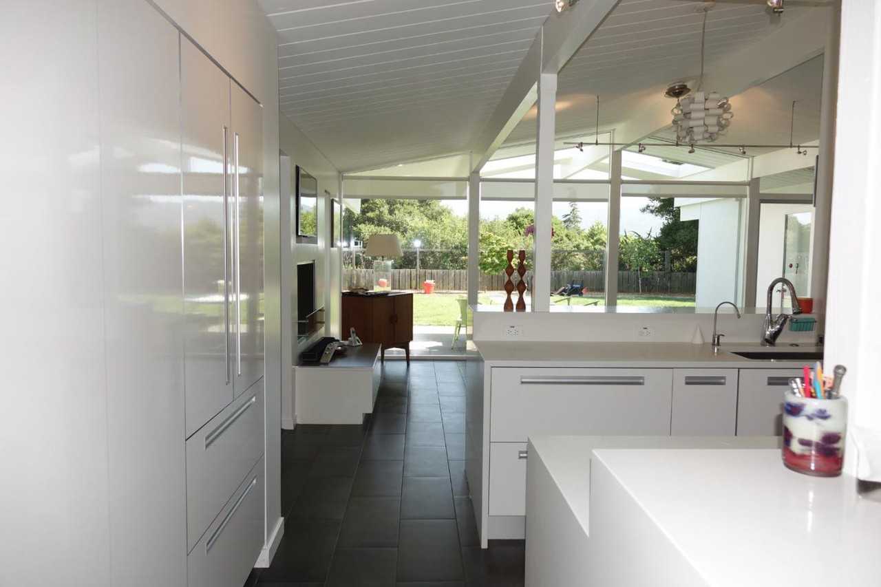 2227 Cobblehill Pl - Photo 3 of 7